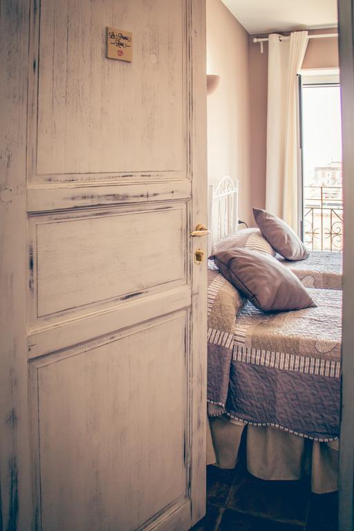 Bed and Breakfast La Peonia Neapel Zimmer foto